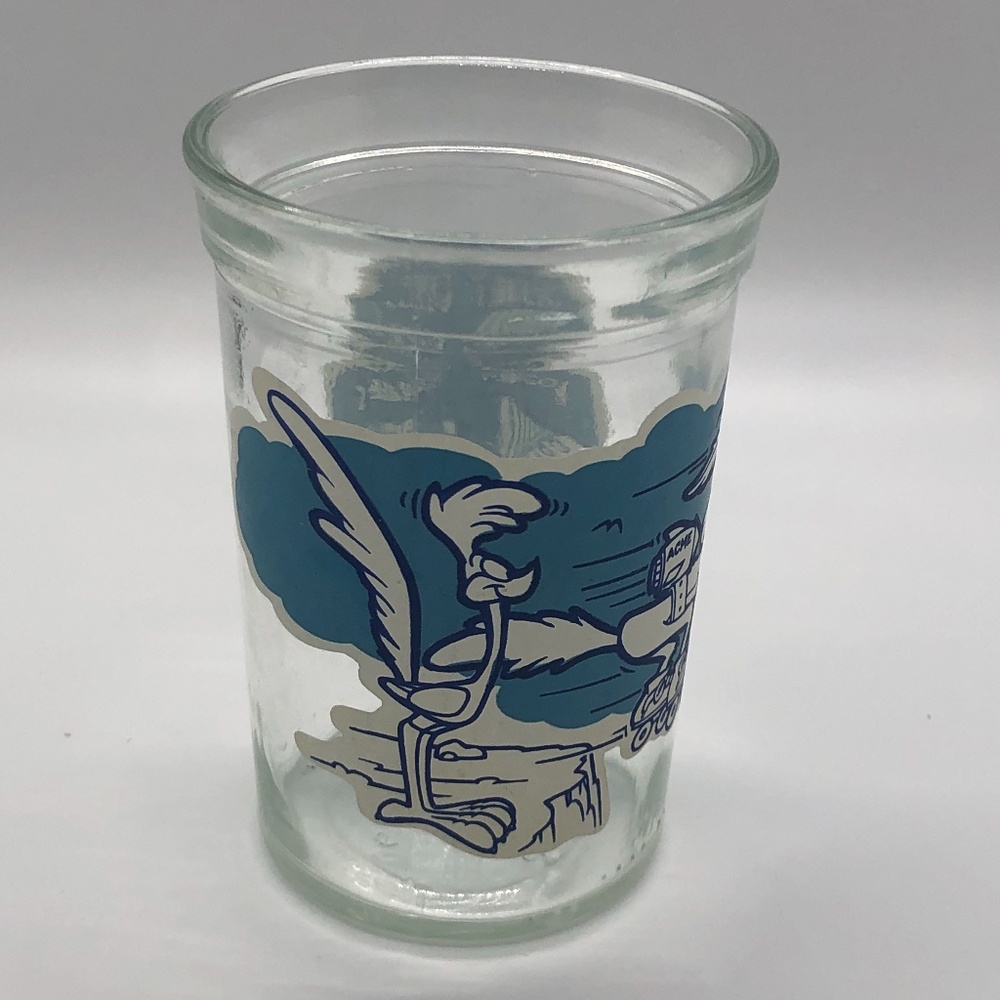 Welch's Looney Tunes #8 collector Jelly Glass